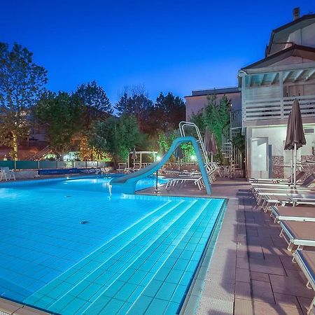 Hotel Giamaika Cesenatico Dış mekan fotoğraf