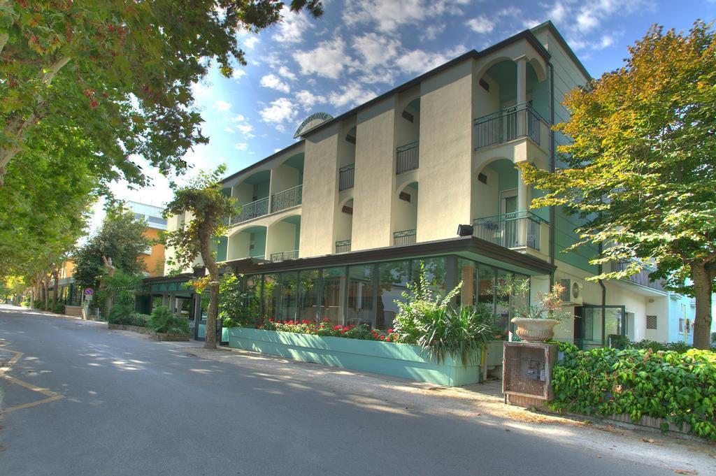 Hotel Giamaika Cesenatico Dış mekan fotoğraf