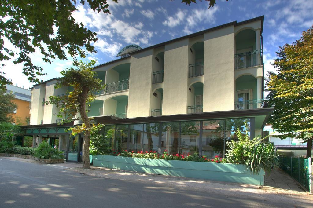 Hotel Giamaika Cesenatico Dış mekan fotoğraf